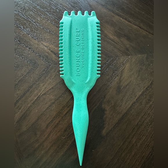 Vibrant Teal Hair Brush for Women - Picture 3 of 3